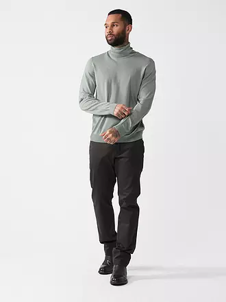 NN.07 | Chino THEO | 